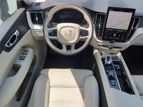 New 2026 Volvo XC60 B5 Ultra AWD/4WD image 11
