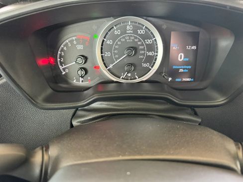 Used 2020 Toyota Corolla LE FWD image 12
