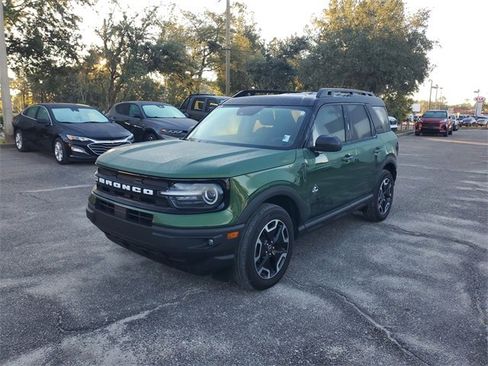 Used 2024 Ford Bronco Sport Outer Banks w/ Tech Package image 4