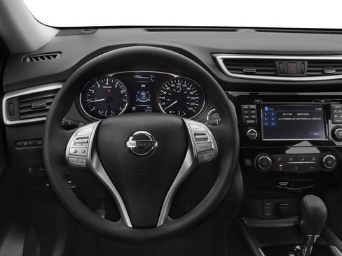 Used 2016 Nissan Rogue SV w/ SV Premium Package AWD/4WD image 9