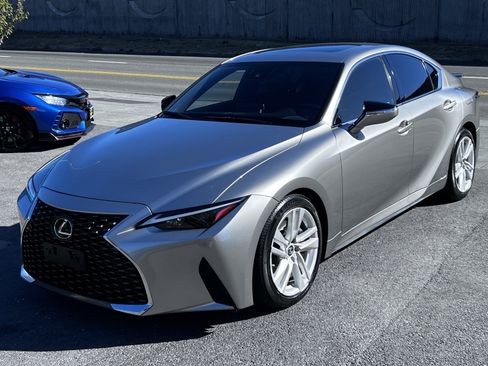 Used 2021 Lexus IS 300 w/ Comfort Package RWD image 10