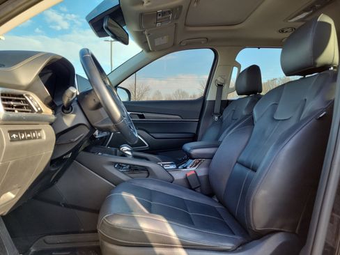 Used 2021 Kia Telluride EX w/ Towing Package image 18