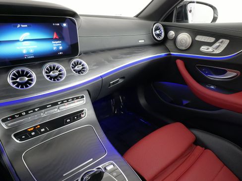 Used 2023 Mercedes-Benz E 450 Cabriolet image 41