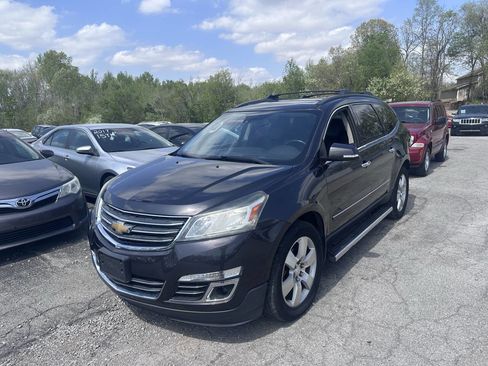 Used 2015 Chevrolet Traverse LTZ w/ LPO, 'HIT The Road' Package FWD image 2
