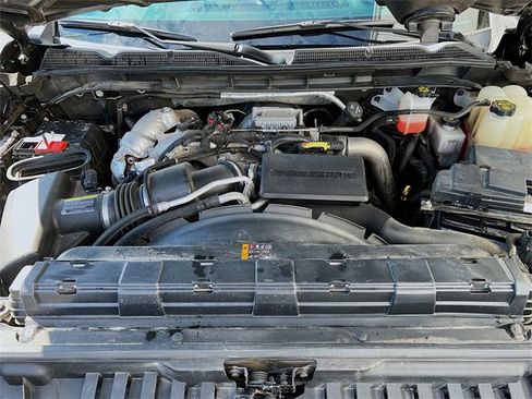 Used 2021 GMC Sierra 3500 Denali w/ Denali Black Diamond Edition image 29