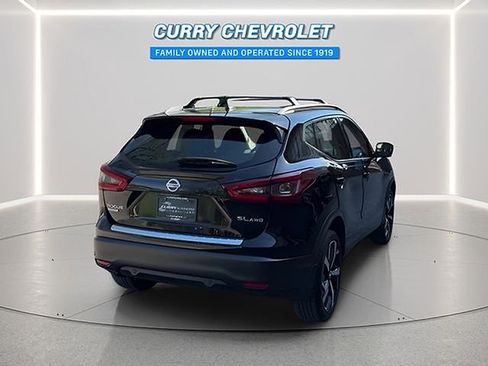 Used 2022 Nissan Rogue Sport SL AWD/4WD image 16