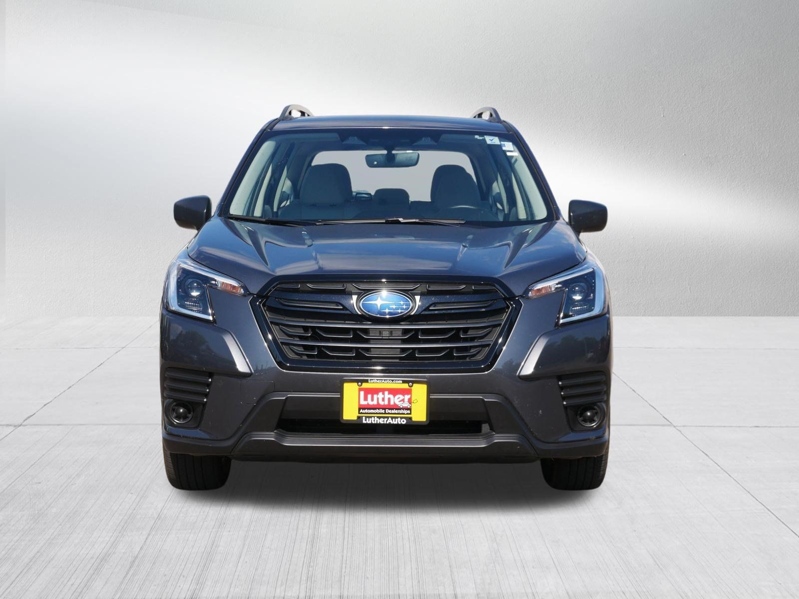 Used 2024 Subaru Forester AWD/4WD image 2