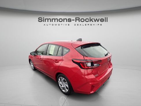 Used 2024 Subaru Impreza 2.0i AWD/4WD image 2
