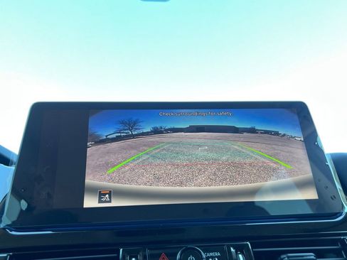 New 2026 Nissan Pathfinder SV image 9