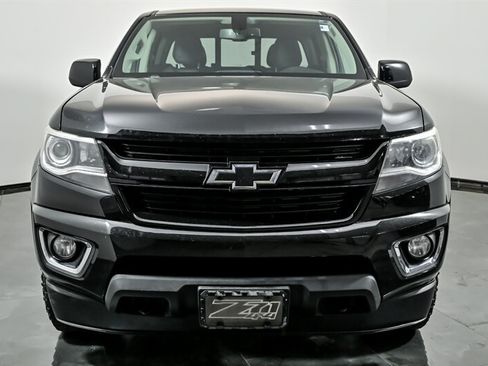 Used 2018 Chevrolet Colorado Z71 w/ Z71 Midnight Edition AWD/4WD image 4