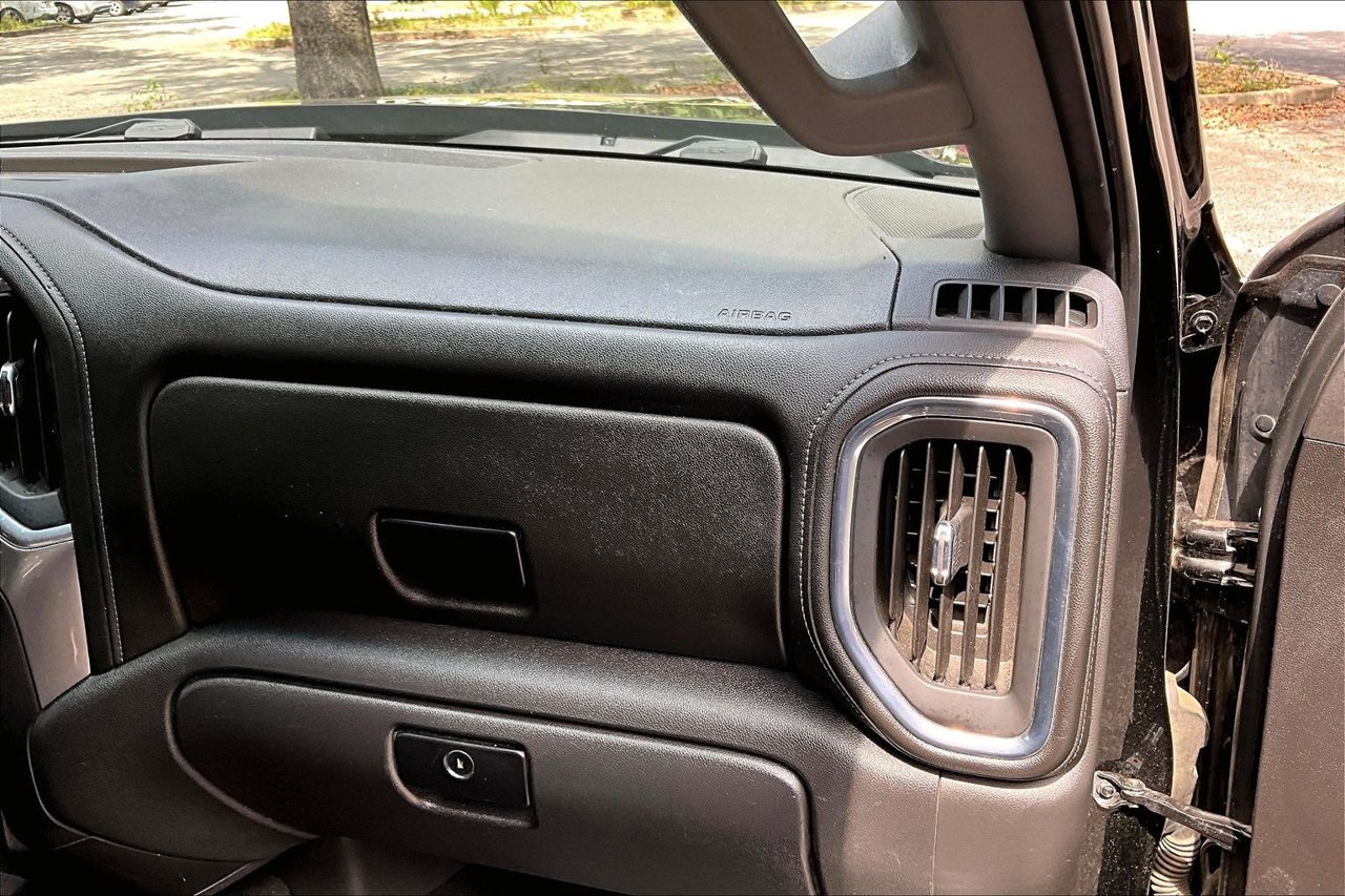 Used 2021 Chevrolet Silverado 1500 LT w/ Bed Protection Package AWD/4WD image 19