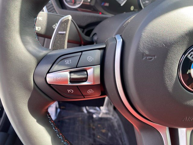 Used 2020 BMW M4 Coupe w/ Competition Package RWD image 21