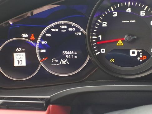 Used 2023 Porsche Cayenne AWD/4WD image 19