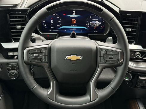 New 2026 Chevrolet Silverado 1500 High Country AWD/4WD image 12