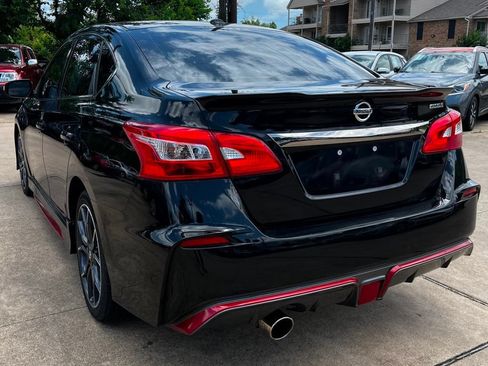 Used 2018 Nissan Sentra NISMO FWD image 10