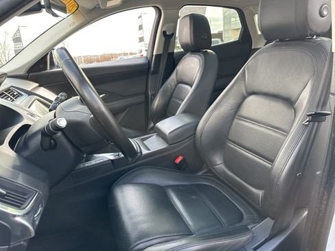 Used 2018 Jaguar E-PACE S image 44
