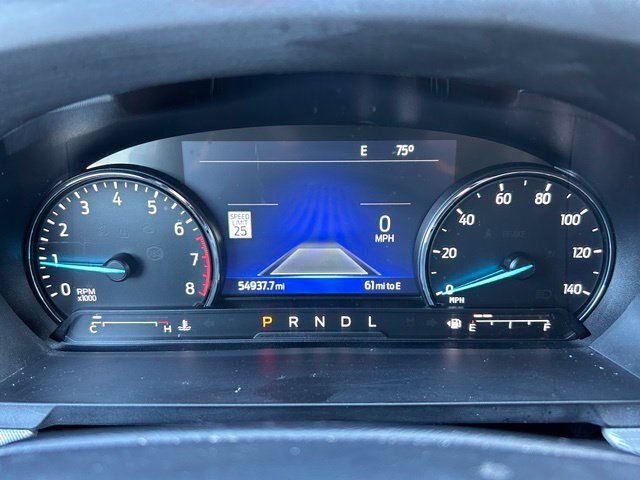 Certified 2022 Ford Explorer XLT w/ Equipment Group 202A AWD/4WD image 2