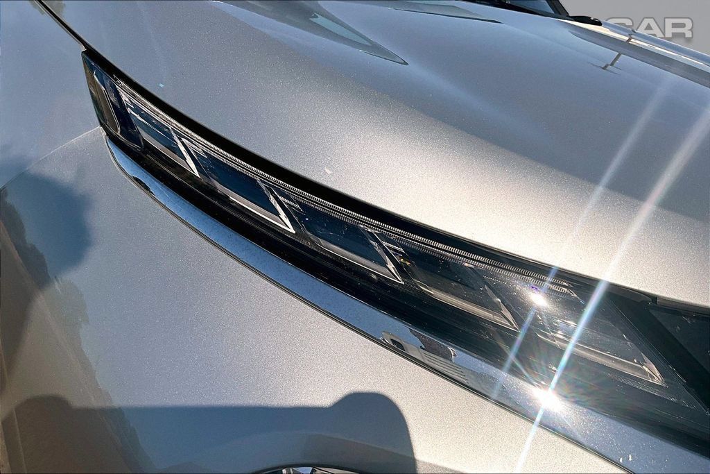 Used 2024 Mitsubishi Outlander SE AWD/4WD image 29
