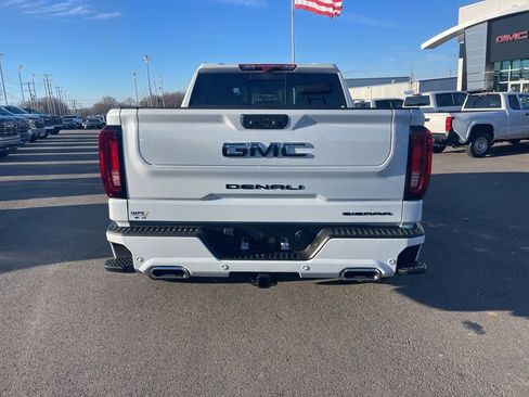 New 2026 GMC Sierra 1500 Denali Ultimate w/ LPO, Black Badging Package image 4