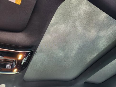 Used 2025 Mercedes-Benz C 300 Sedan image 16