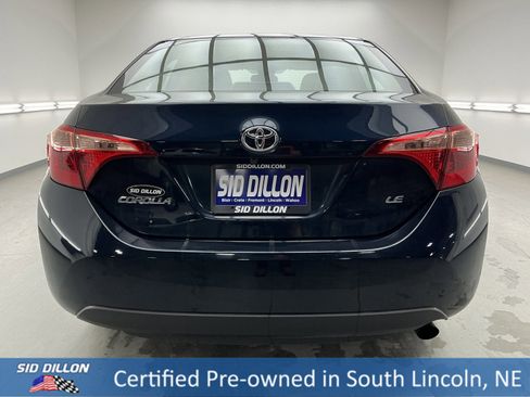 Used 2018 Toyota Corolla LE image 5