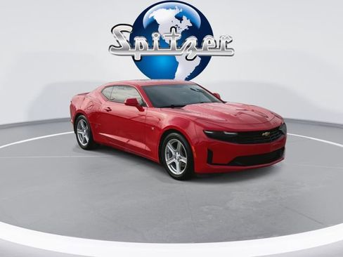 Certified 2023 Chevrolet Camaro LT w/ Technology Package image 3
