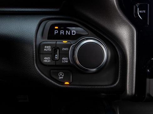 Used 2026 RAM 1500 Big Horn AWD/4WD image 19