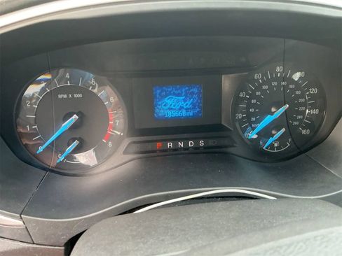 Used 2013 Ford Fusion S FWD image 5