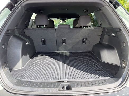 Used 2026 Chevrolet Equinox LT w/ LPO, Floor Liner Package FWD image 83