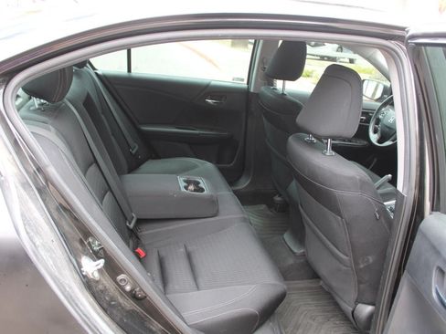 Used 2015 Honda Accord Sport image 11