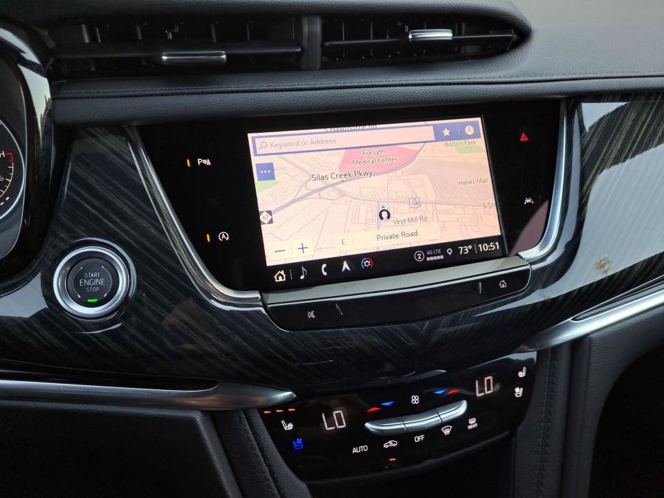 Used 2025 Cadillac XT6 Premium Luxury FWD image 28