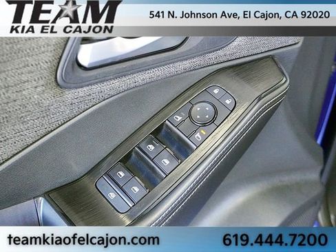 Used 2022 Nissan Rogue SV image 23