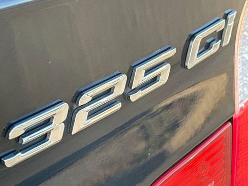 Used 2006 BMW 325Ci Convertible image 10