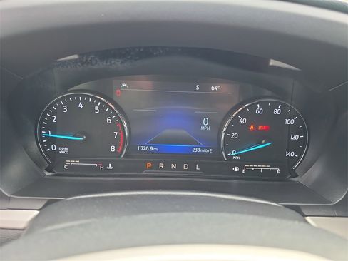 Used 2024 Ford Explorer XLT image 37