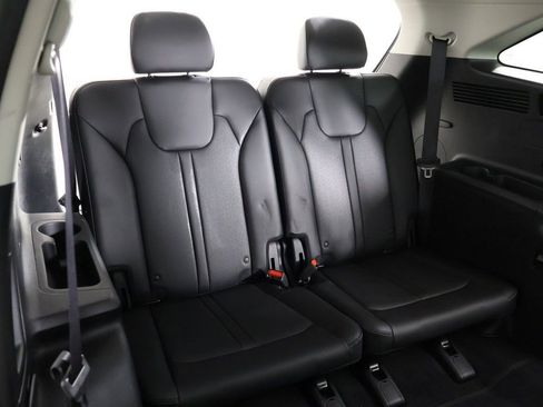 Used 2023 Kia Sorento EX w/ Panoramic Sunroof Package FWD image 41