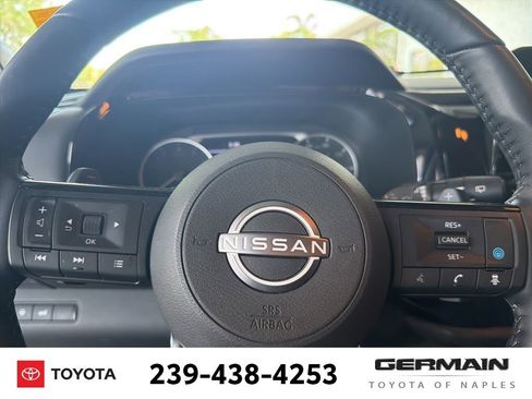 Used 2023 Nissan Pathfinder SL w/ SL Premium Package FWD image 18