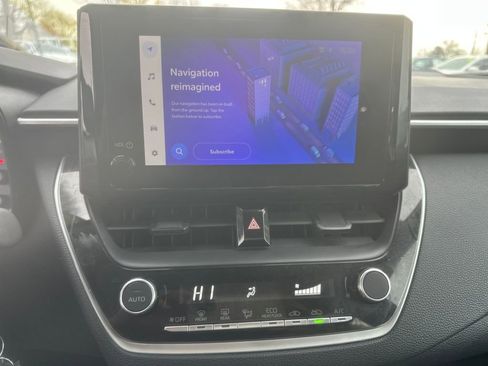 Used 2024 Toyota Corolla LE image 8