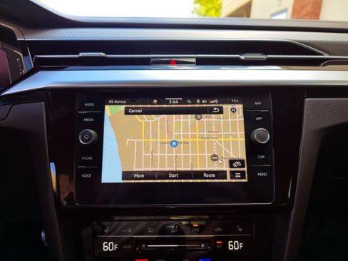 Used 2022 Volkswagen Arteon SE image 21