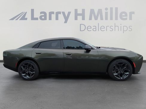 New 2026 Dodge Charger R/T w/ Driver Convenience Group AWD/4WD image 6