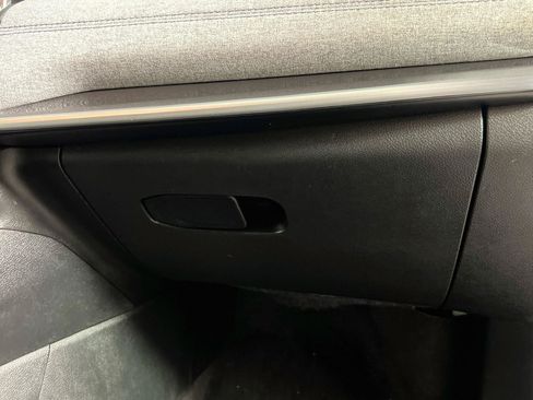 Used 2024 Jeep Compass Latitude AWD/4WD image 33