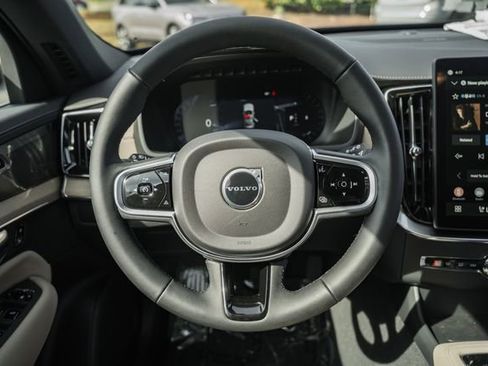 New 2026 Volvo XC90 B6 Plus w/ Protection Package Premier AWD/4WD image 30