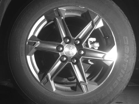 Used 2025 Chevrolet Blazer LT FWD image 14