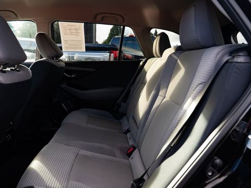 Used 2024 Subaru Outback Premium image 18
