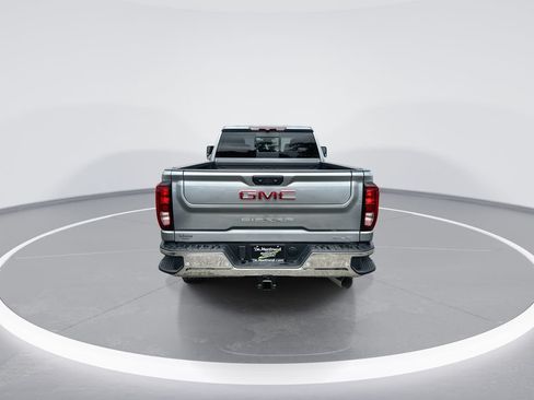 New 2026 GMC Sierra 2500 SLE w/ SLE Value Package; AWD/4WD image 7
