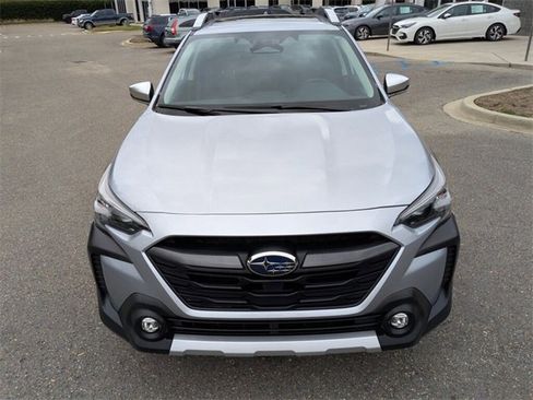 Used 2024 Subaru Outback Touring XT image 4