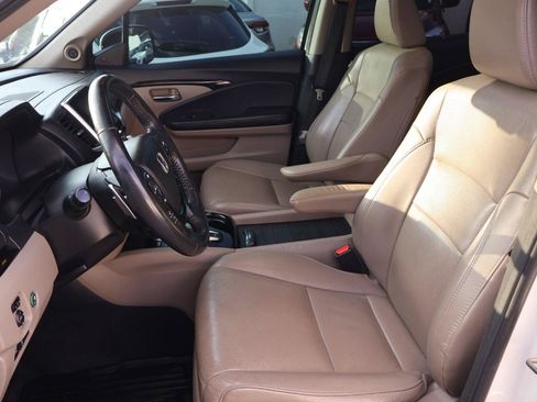 Used 2016 Honda Pilot Elite image 13