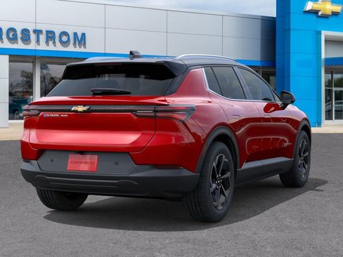 New 2026 Chevrolet Equinox EV LT image 4