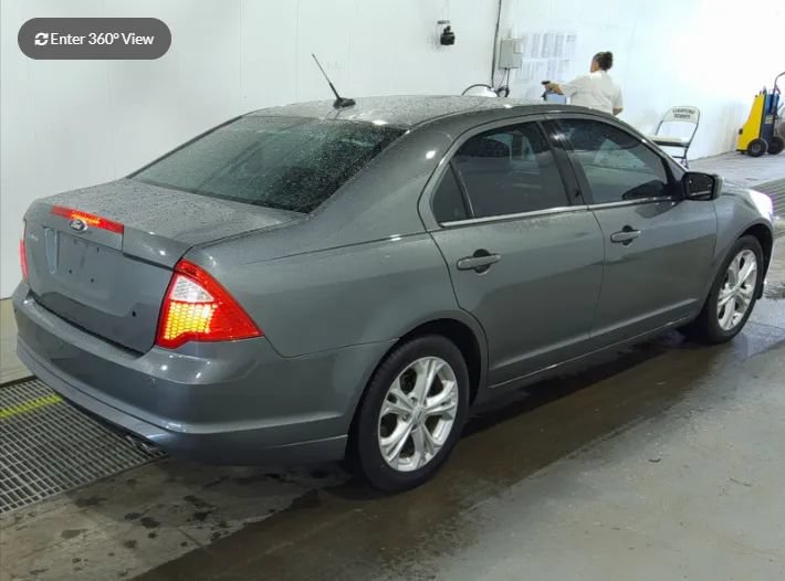 Used 2012 Ford Fusion SE FWD image 2