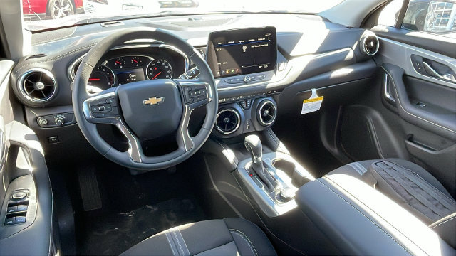 New 2026 Chevrolet Blazer LT w/ Convenience Package FWD image 15