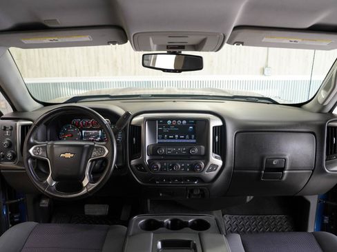 Used 2018 Chevrolet Silverado 1500 LT w/ All Star Edition AWD/4WD image 17